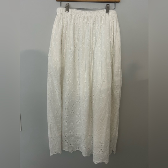 The New Society Abbott Scalloped Skirt - Picture 2 of 6